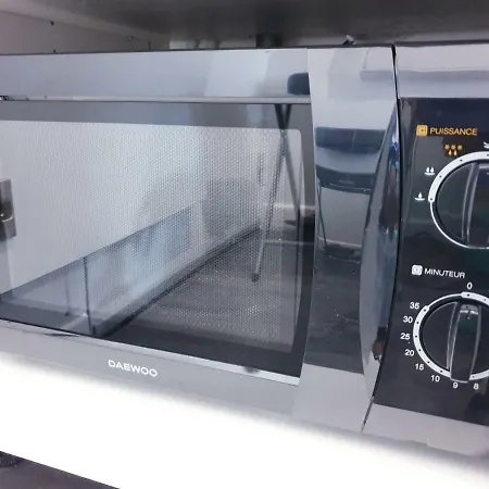 All-in-one Hyper Centre 拉罗歇尔