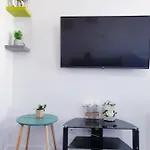 All-in-one Hyper Centre Апартаменты Ла-Рошель