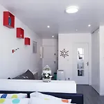 All-in-one Hyper Centre Апартаменты